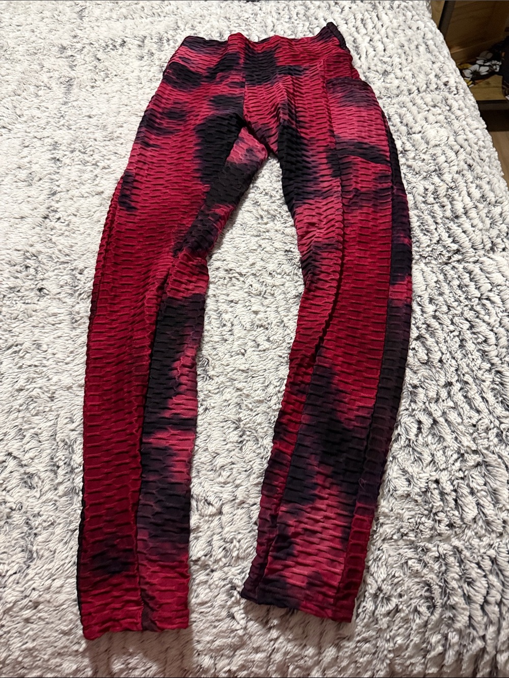Kids Red & Black Textured Leggings